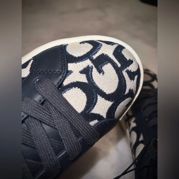 GUESS Women's Blue and Cream Patterned Platform Sneakers - Picture 9 of 10